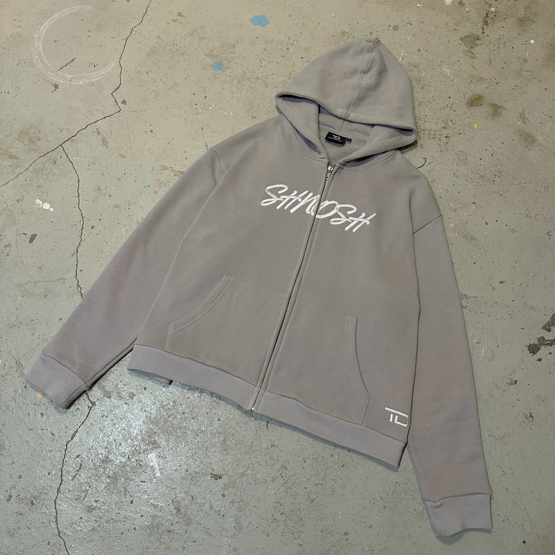 "SHNOSH" ZIP HOODIE GREY