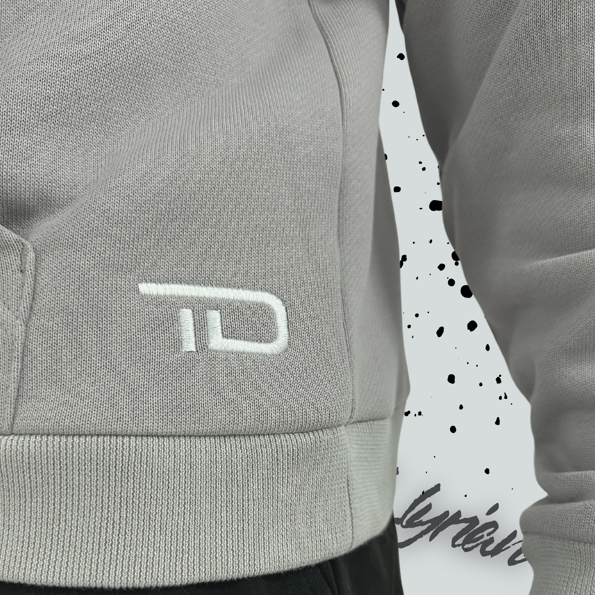 "SHNOSH" ZIP HOODIE GREY